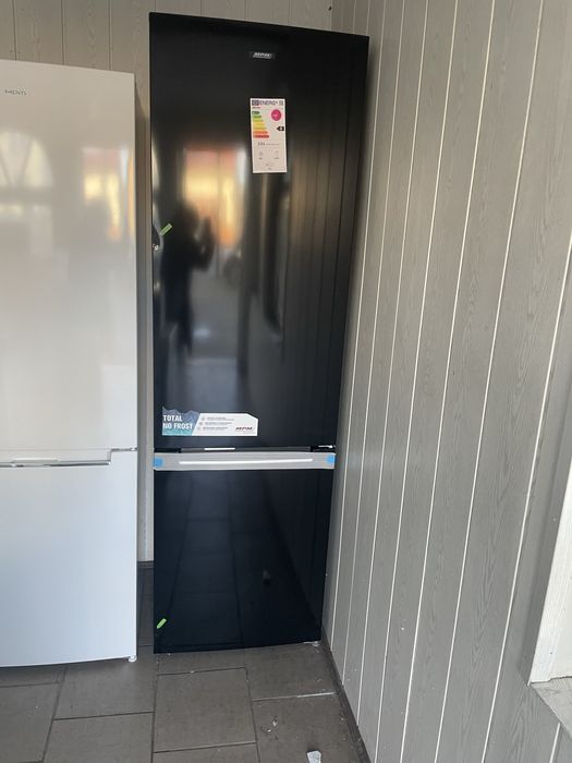 Lodówko-zamrażarka No Frost 201cm,czarna Sklep