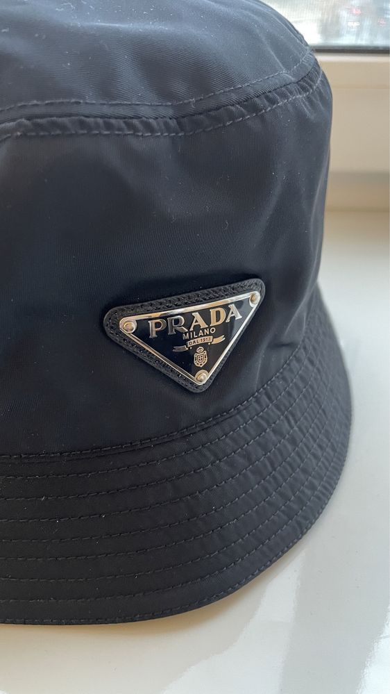 Панама Prada Re-Nylon bucket hat