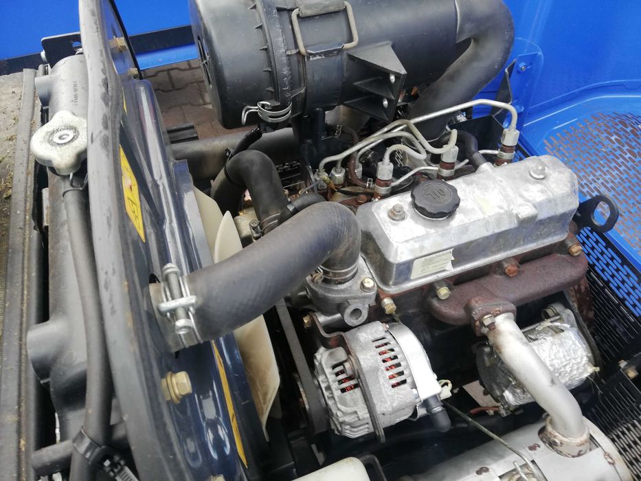 Kosiarka na duże powierzchnie ISEKI SFH 240F 4WD diesel ,górny wysyp