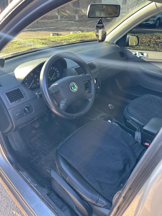 Skoda Fabia 1.2 бензин