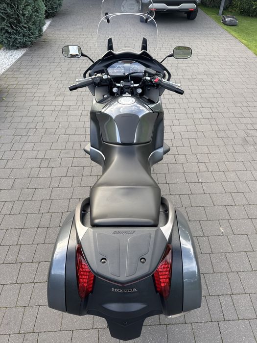Honda Nt 700 Pierwszy Wlasciciel Od Nowosci Przebieg 8100 Km