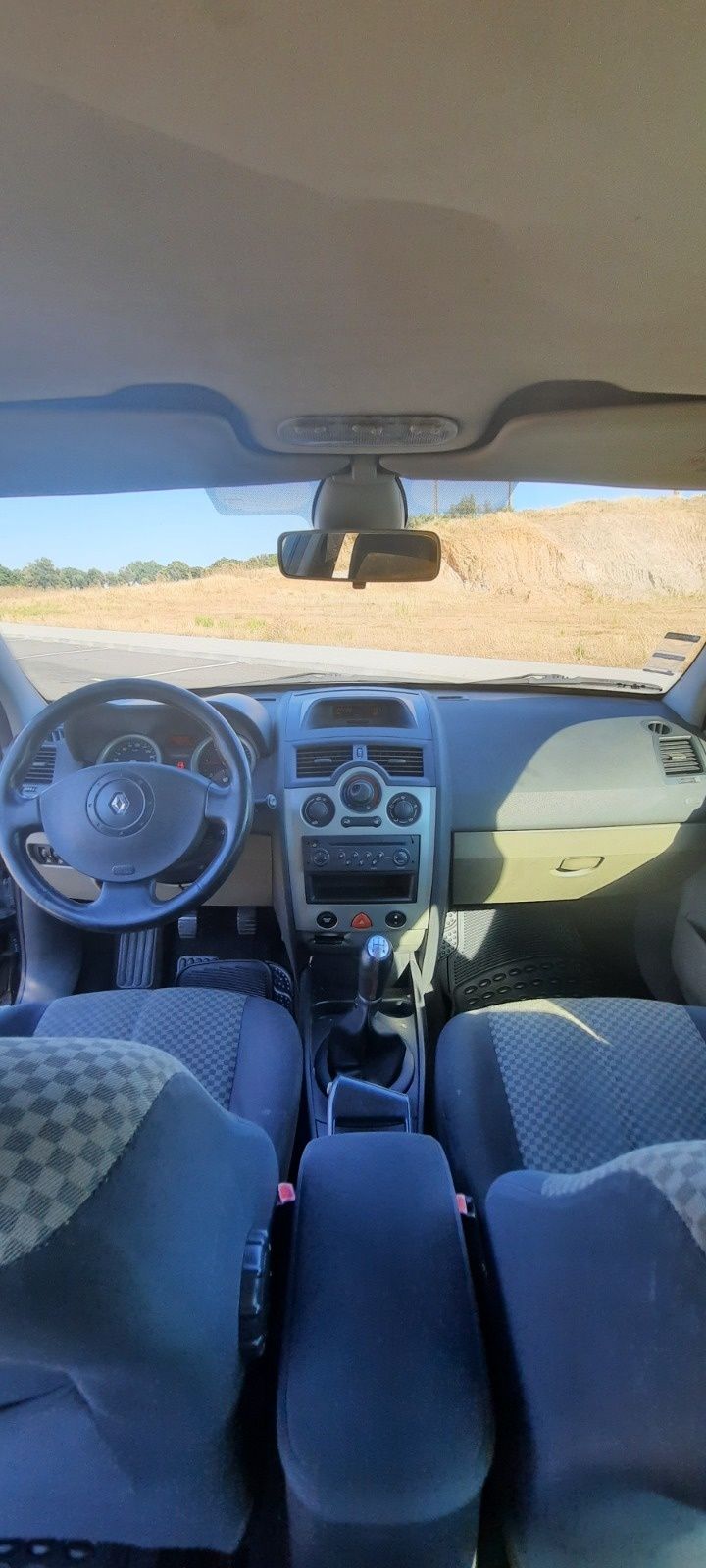 Renault Megane Break 1.5 Dci

353.000 km

Carrinha familiar a and