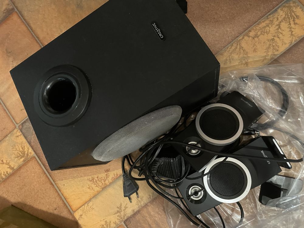 creative inspire t3100