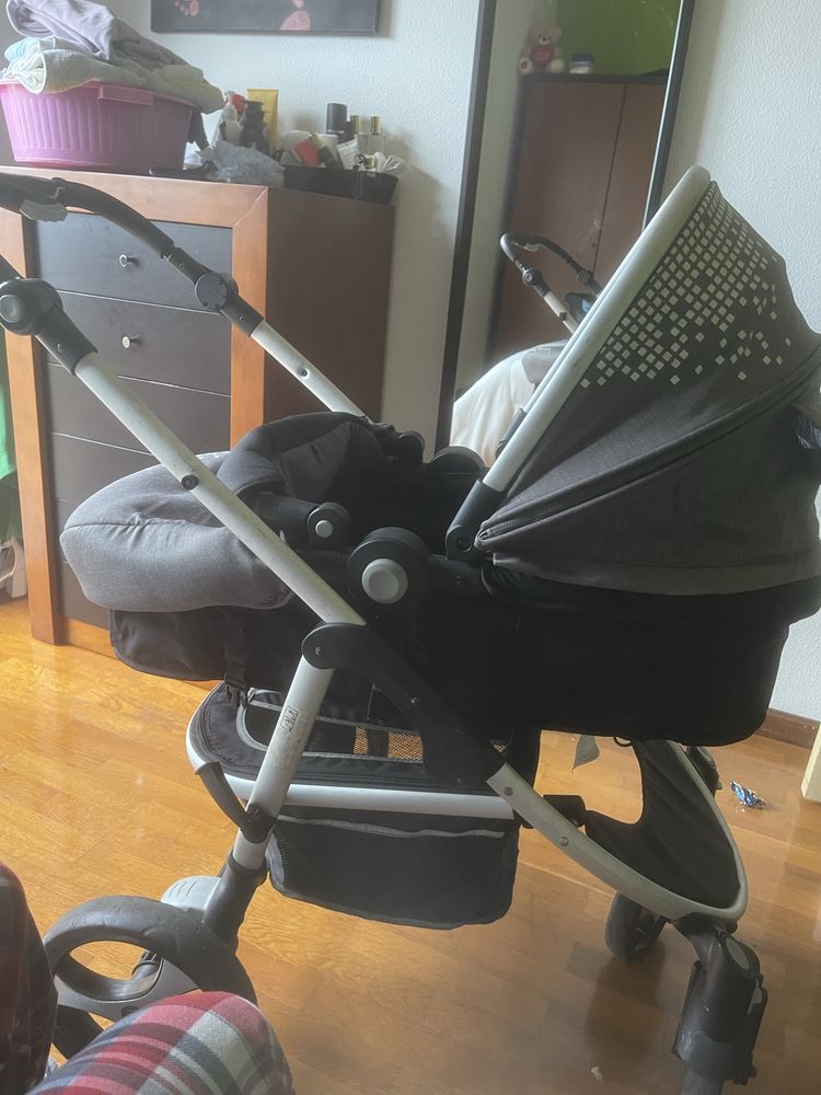 Cartinho de bebé da Bebé Fix