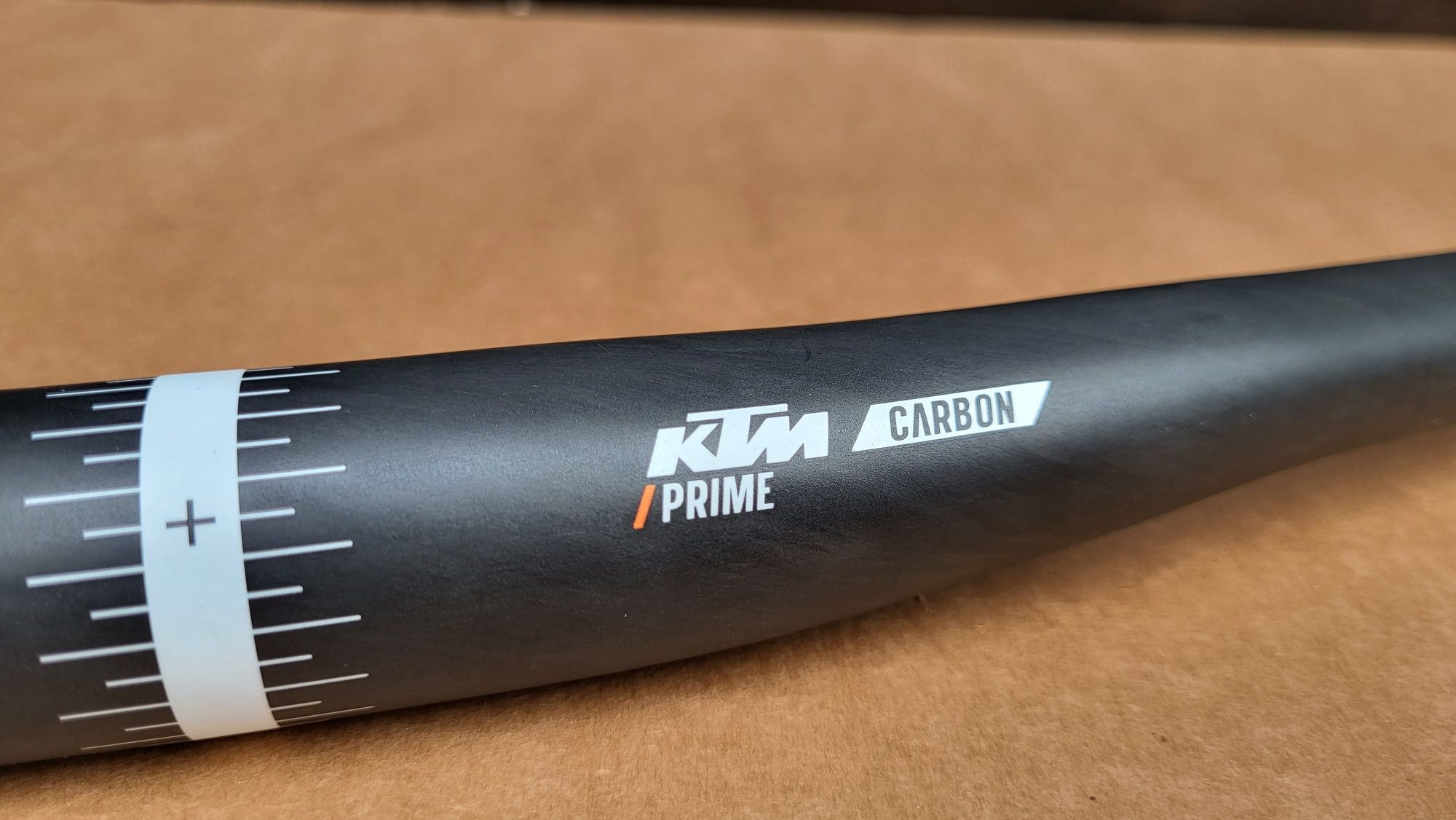 Руль KTM Prime Carbon 720 мм х 31.8