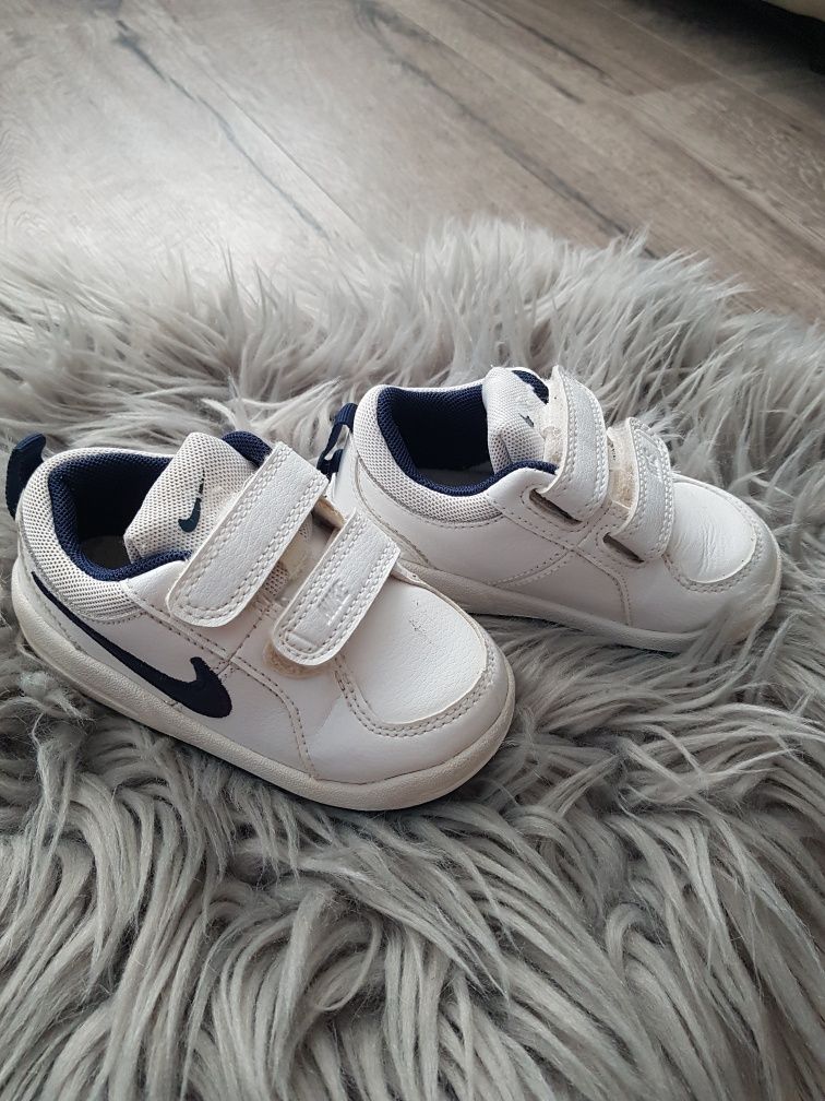 Buty Nike  roz 22