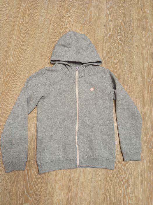 Bluza 4f dla dziewczynki w rozm. 146