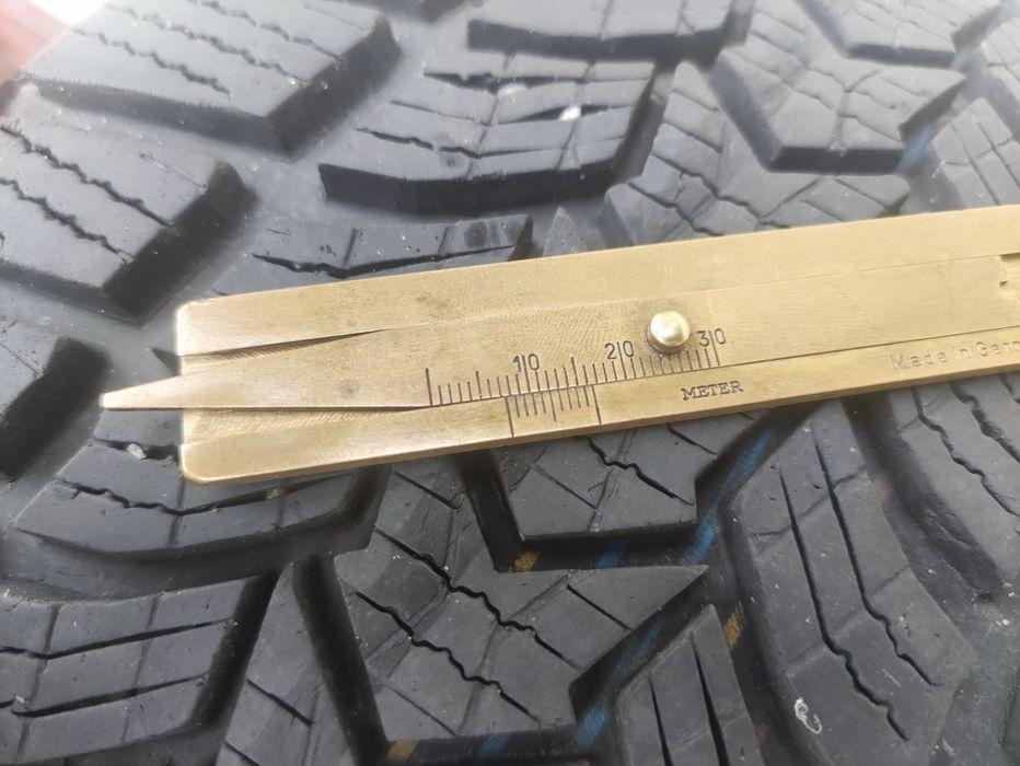 Opony 225/45 R17 7,3mm