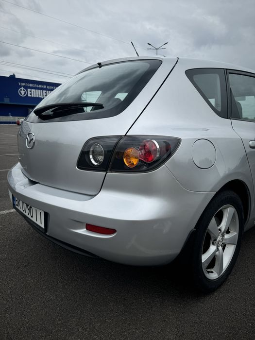 Mazda 3 2006р. 1.6 бензин (ТОРГ)