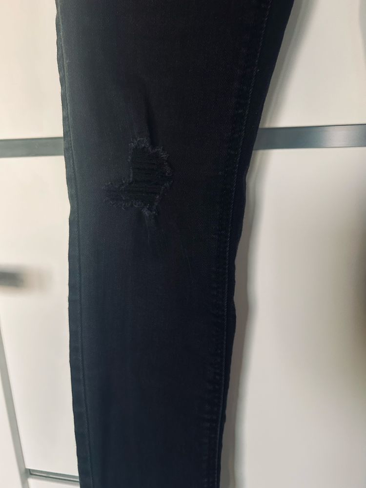 Jeansy skinny Reserved 36