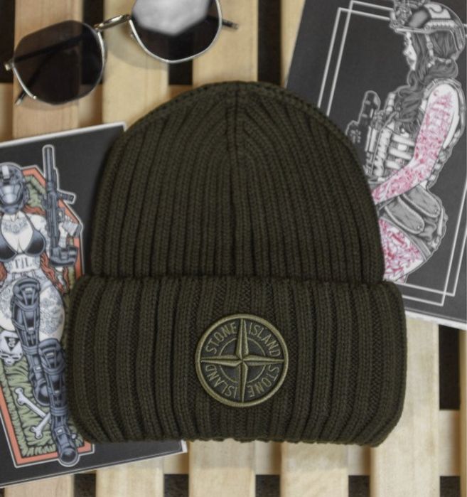 Нова шапка  Stone Island з логотипом зелена