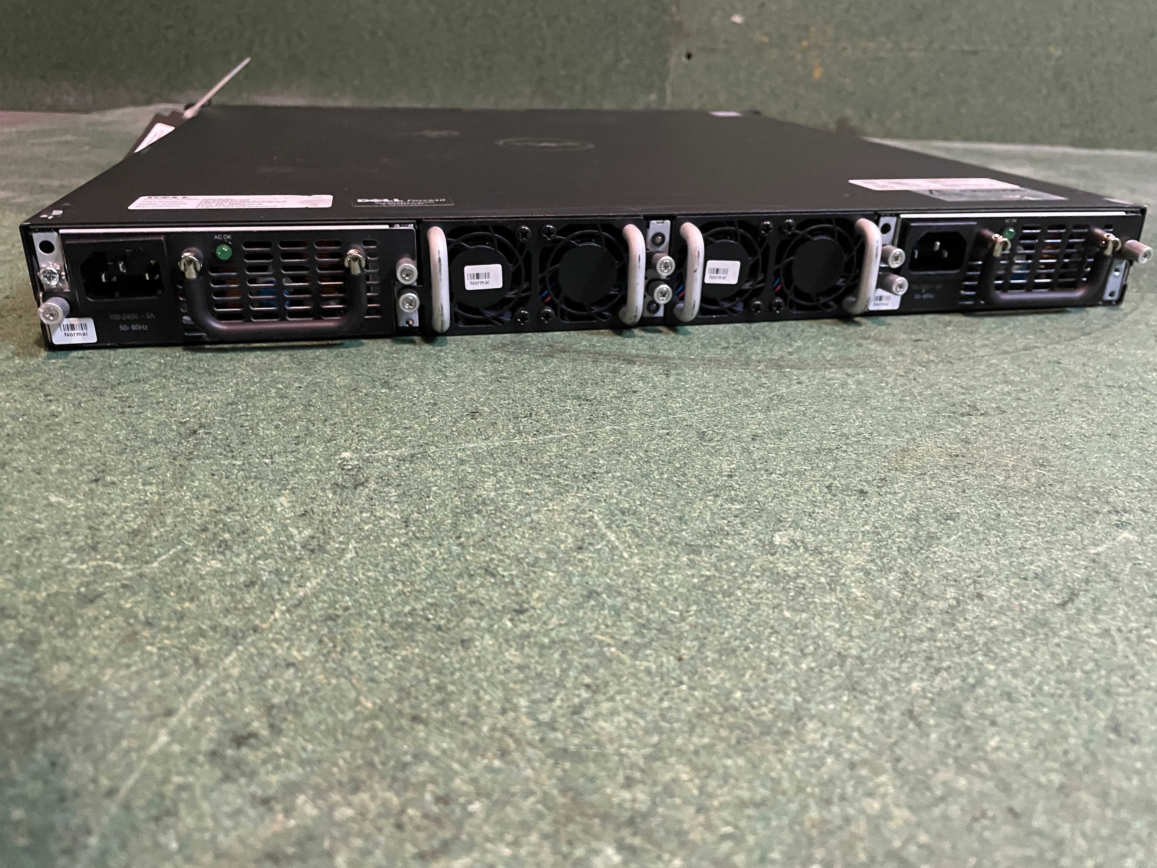 Dell Force 10 S4810 -core switch z 48x SFP+ 10G i 4x QSFP 40G