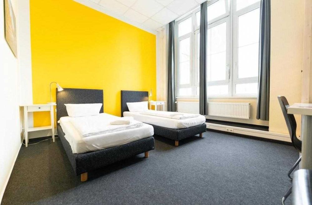 Новий хостел 5хв метро Оболонь