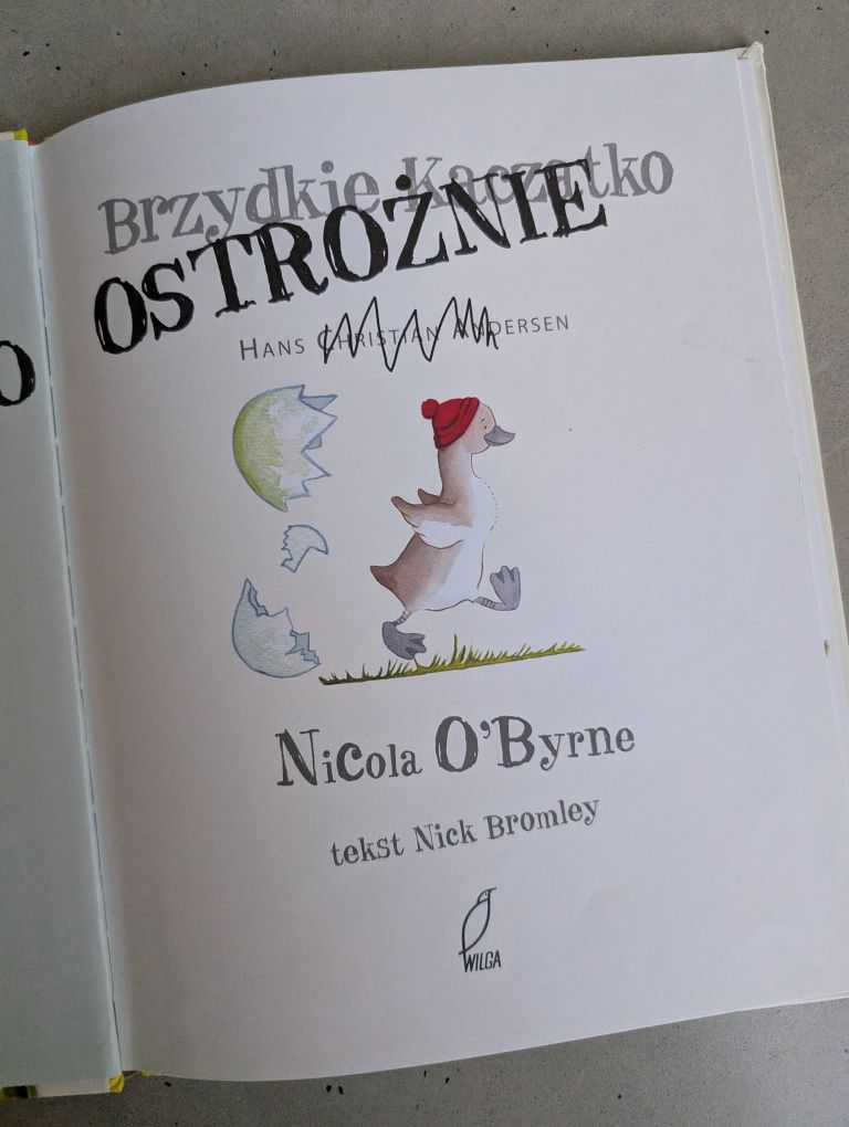 Otwórz bardzo ostrożnie! Uważaj na palce! O'byrne