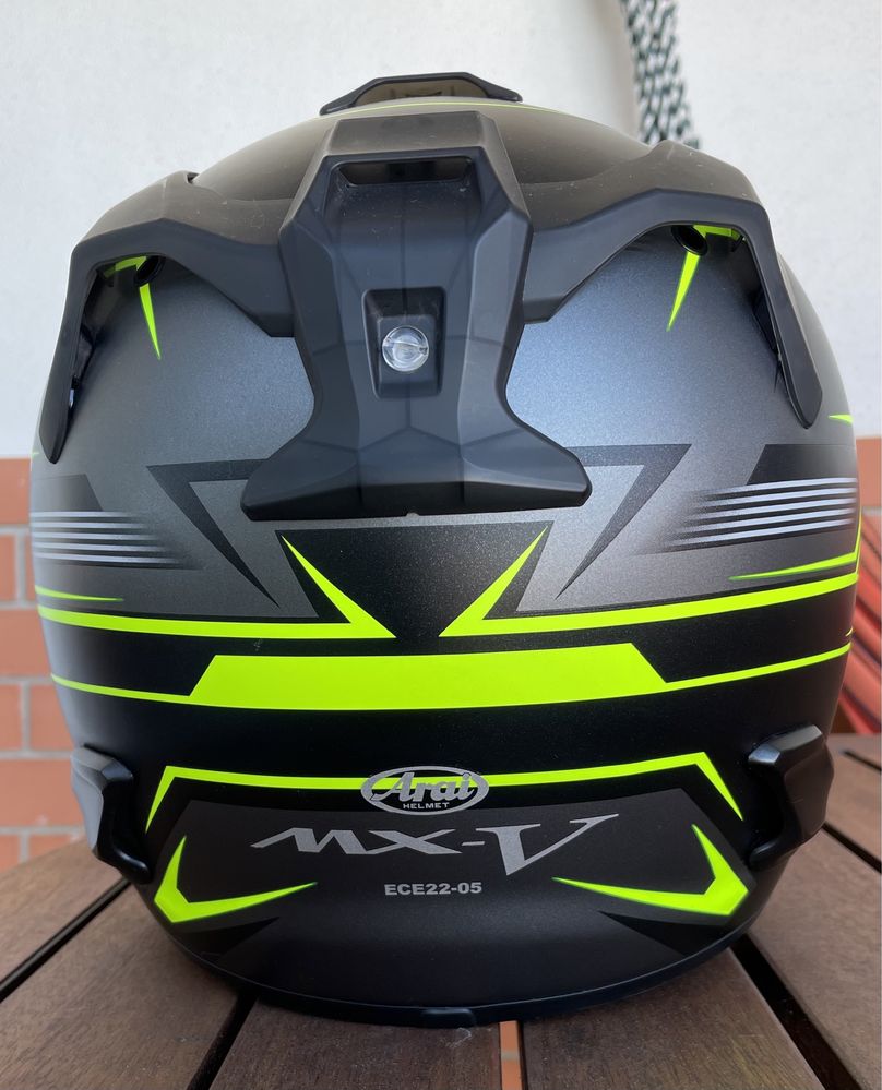 Capacete Arai MX-V tamanho L