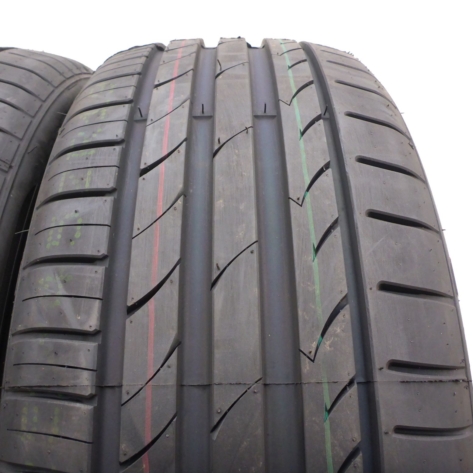 225/45/19 Tracmax 225/45 ZR19 96Y X-privilo TX3 Lato 2020 Nieużywane