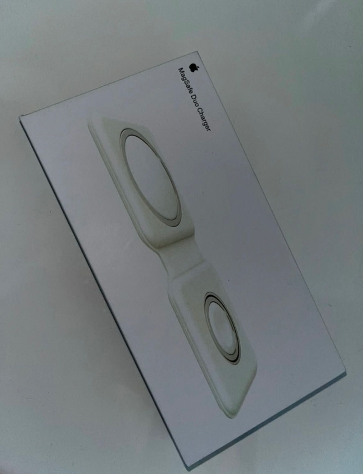 MagSafe Duo Charger