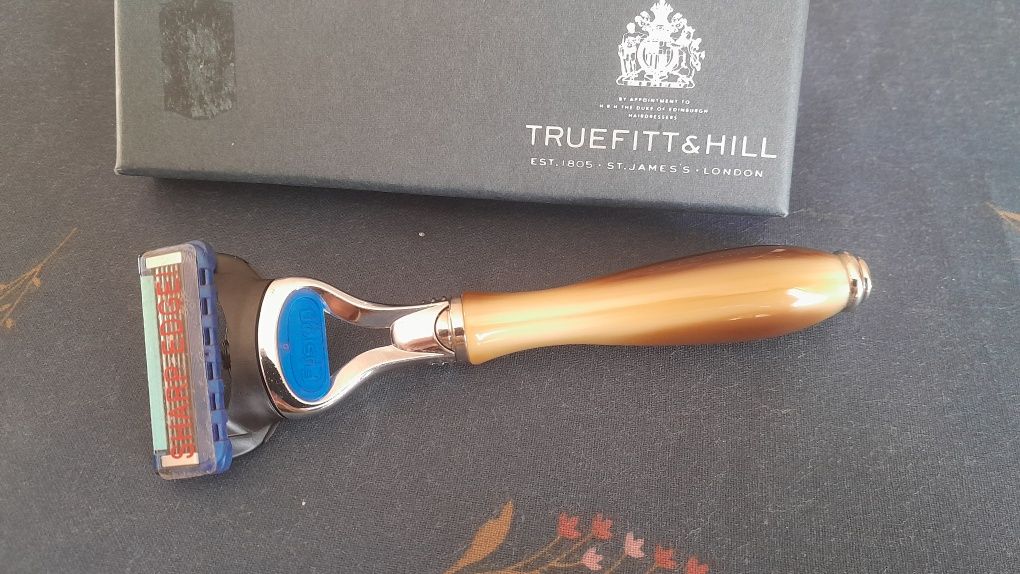 Truefitt & Hill Maszynka Do Golenia Wellington Faux Horn Fusion Razor