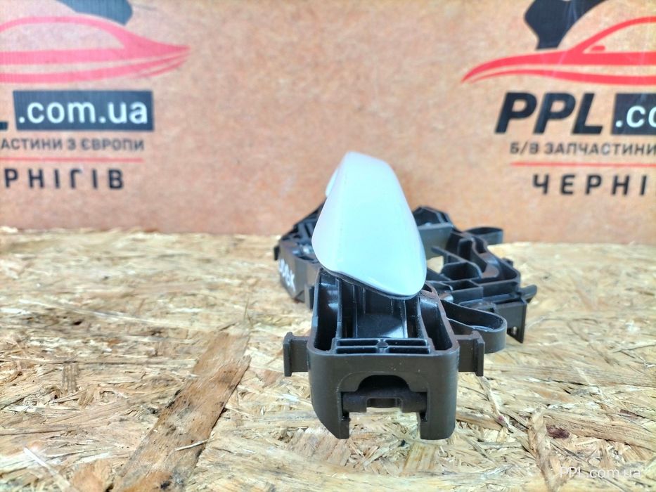 VW Tiguan II 2015-2020 Ручка двери задняя левая 510837811M