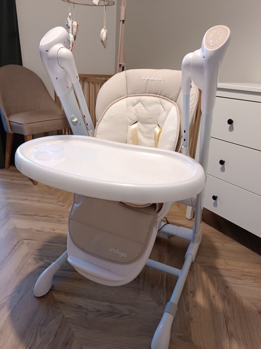 Caretero Indigo, krzesełko do karmienia i huśtawka 2w1,