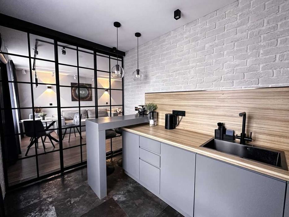 Авторський ЛЮКС на Університетській.Центр.Квартира Посуточно, подобово