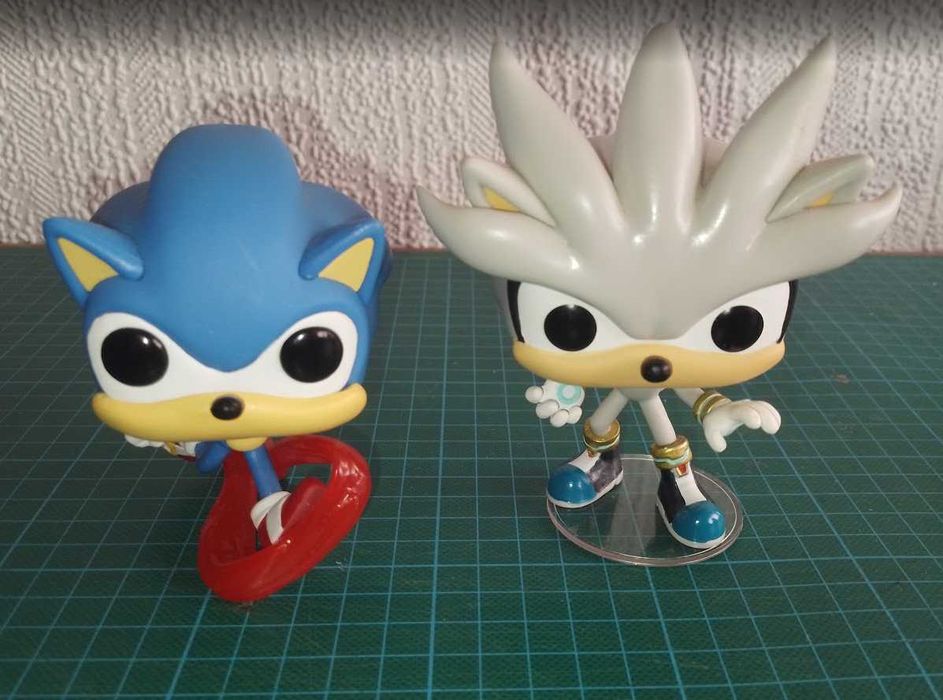 Funko Pop Classic Sonic & Silver the Hedgehog