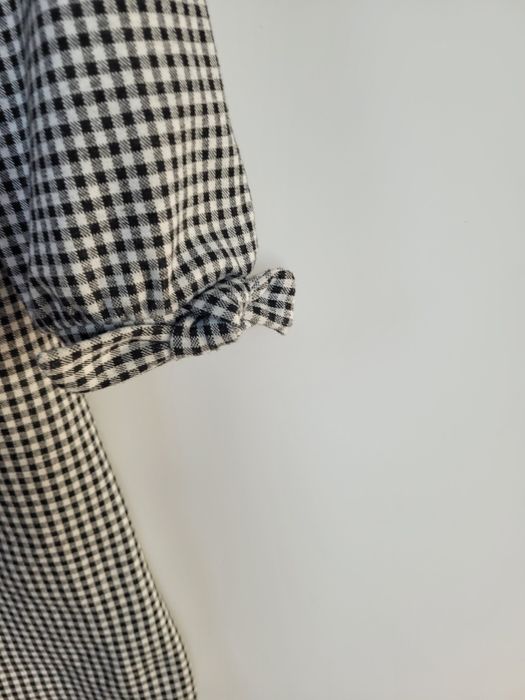 Sukienka w czarną pepitkę Mohito xxs