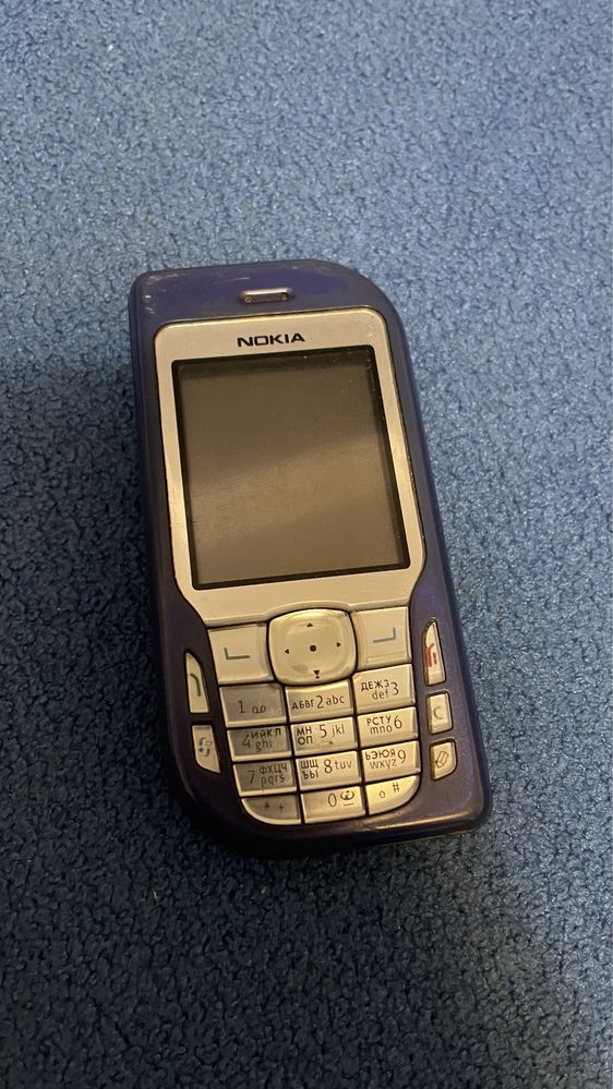 Nokia 6670 синій