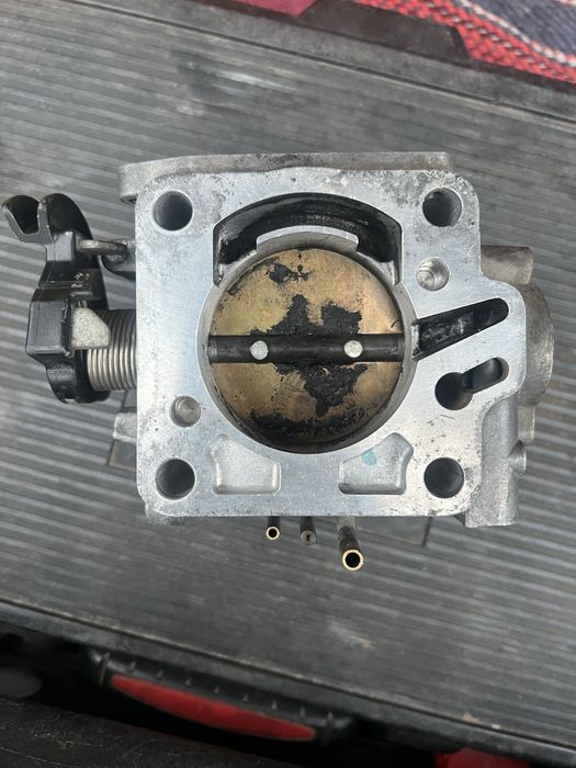 Дросель,лансер 9 1,6