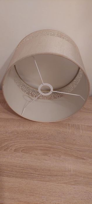Sprzedam abażur na lampę