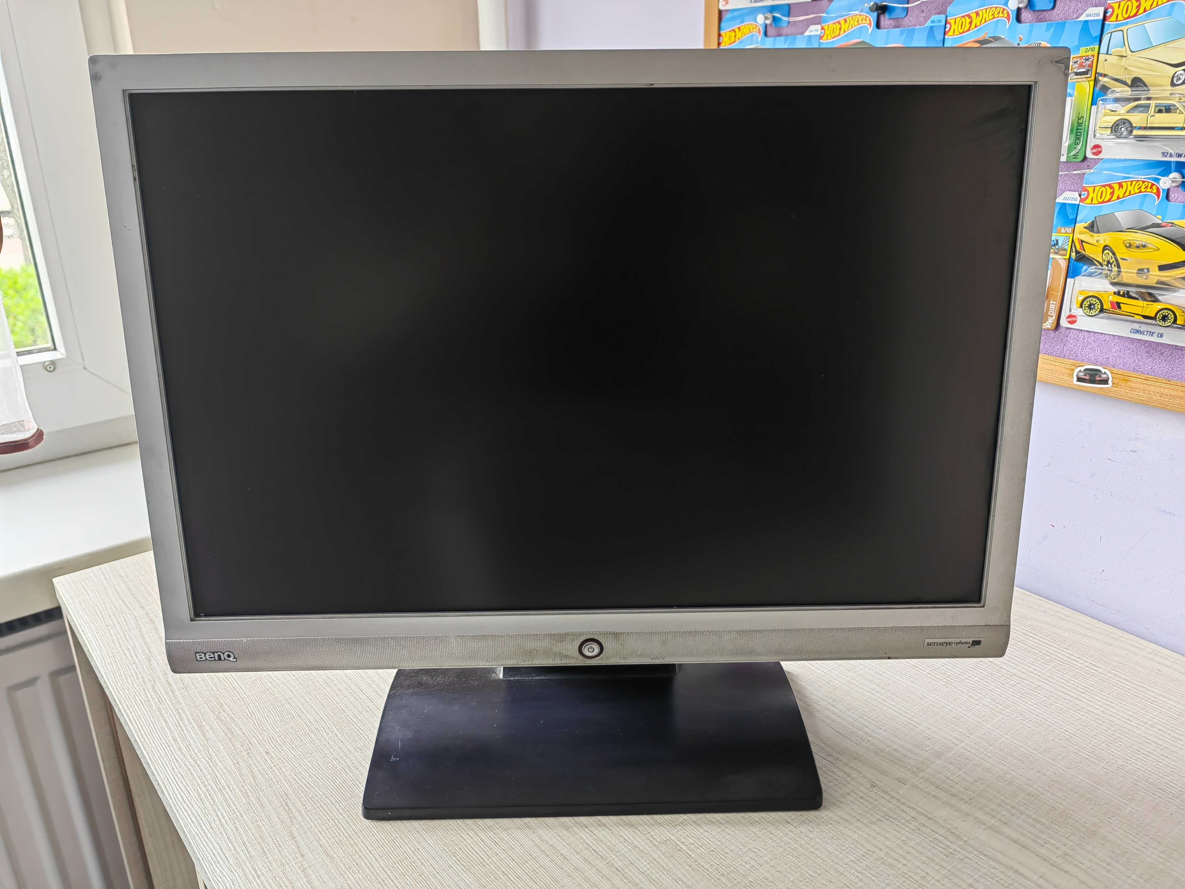 Monitor Benq 19 cali w pełni sprawny