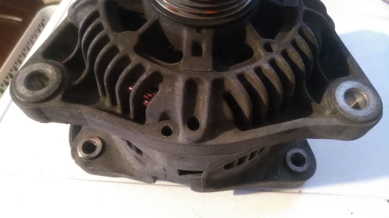 Alternator BMW E46 1.9 benzyna