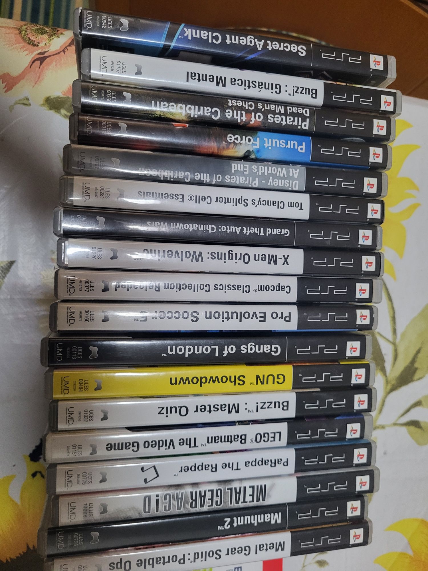 Jogos da psp usados bem conservados