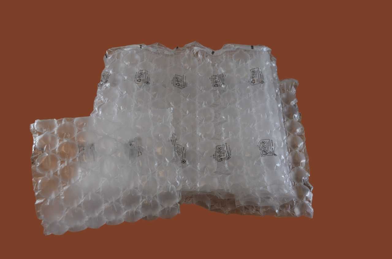 Повітряно-бульбашкова плівка (надувна захисна упаковка)