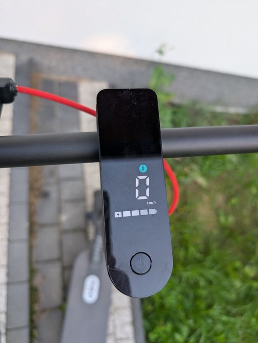 Hulajnoga elektryczna Xiaomi Scooter 5 Pro