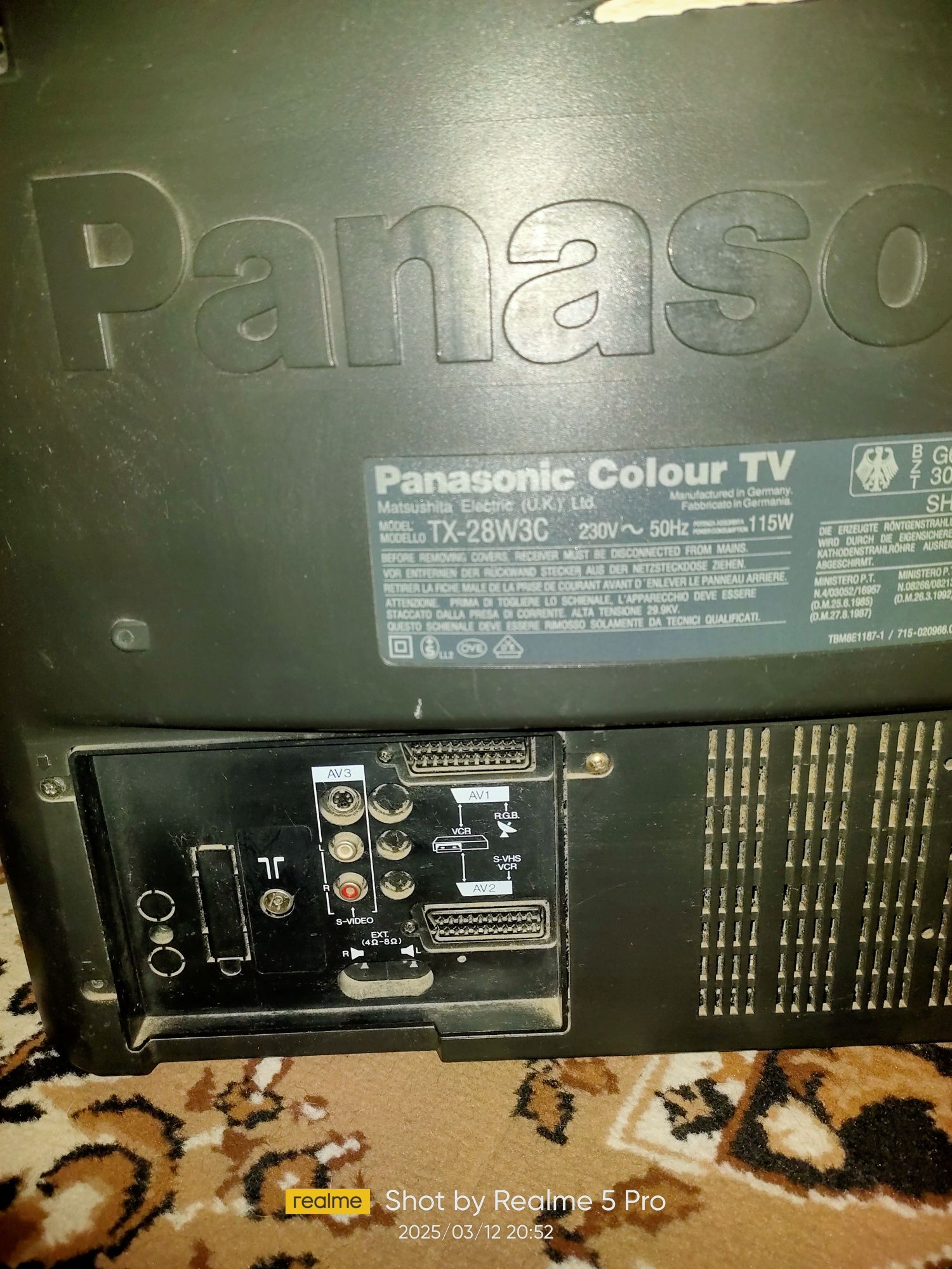 Телевізор Panasonic 71 см.