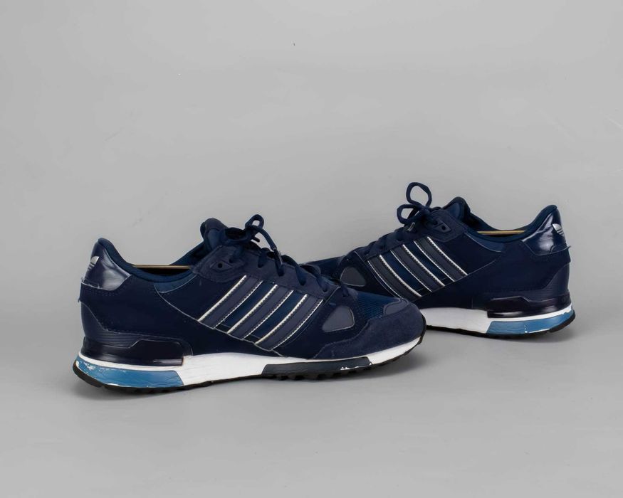 Крутые кроссовки Adidas ZX 750.42,5 размер