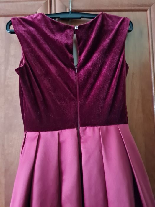 Нарядне ,вечірнє плаття на випускний,весілля