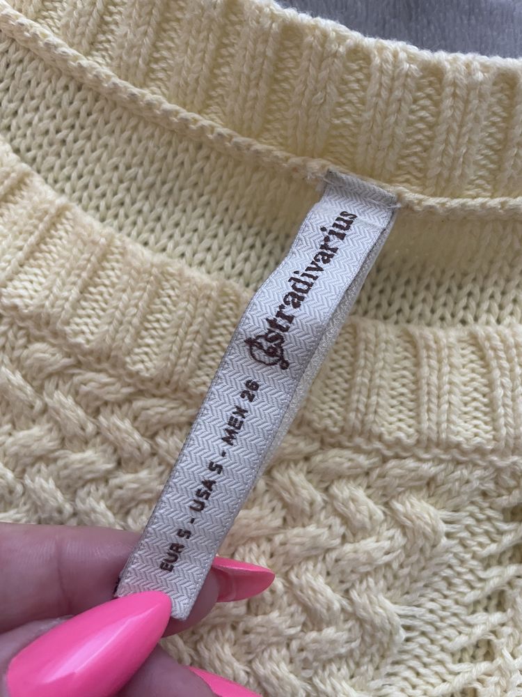 Sweter stradivarius rS