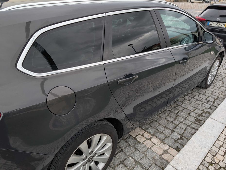 Opel Astra ( GPL) económico e em bom estado