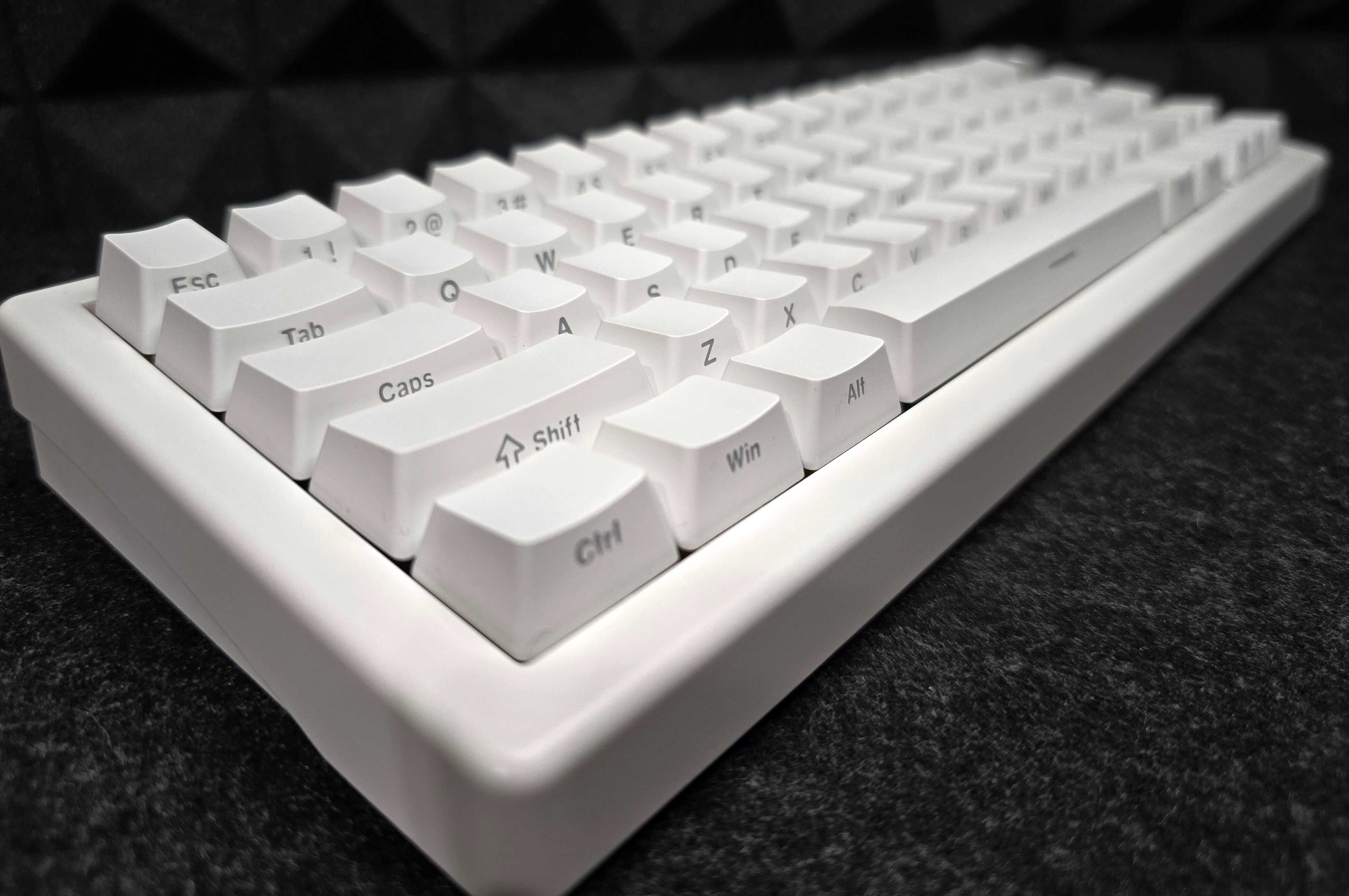 Кастомна механічна бездротова клавіатура GMK67 Akko pro Cream Yellow