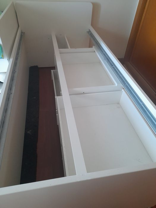 Cama solteiro Ikea