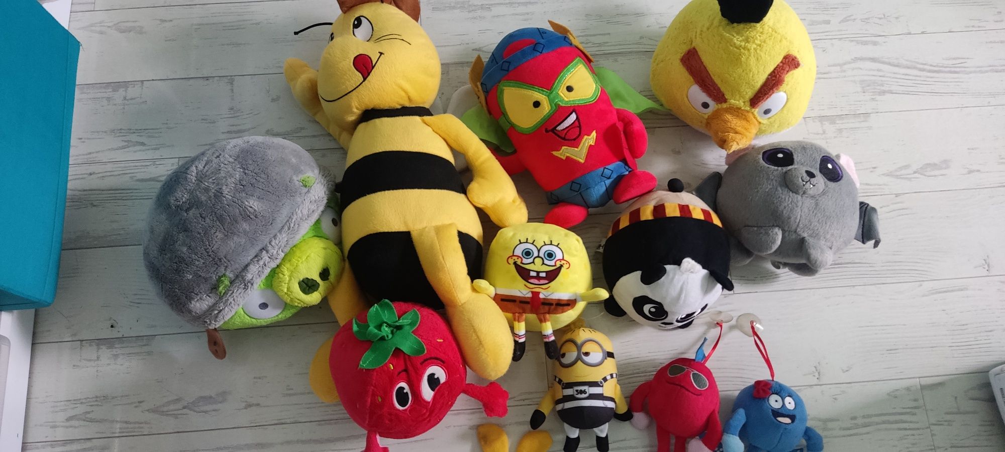 Pluszowe zabawki, Pszczółka Gucio, Zinks, Angry Birds, Minionki