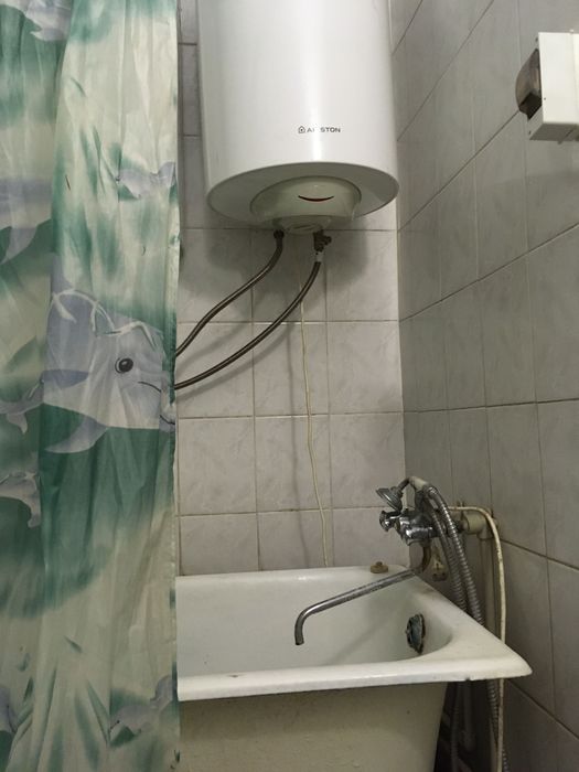 Балаклія. Оренда будинку, 4 кімнати, біля центру.