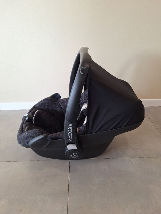 Fotelik samochodowy, nosidelko Maxi Cosi Pebble