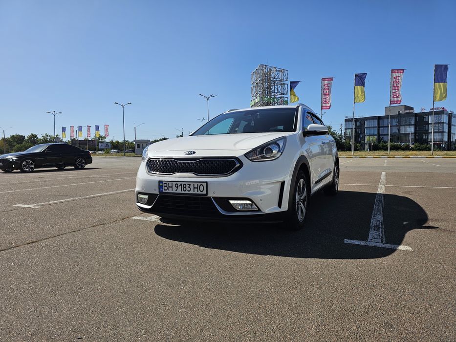 Продам авто Киа Ниро