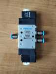 Elektrozawór pneumatyczny 5/2 Festo CPE14-M1BH-5J-QS-6