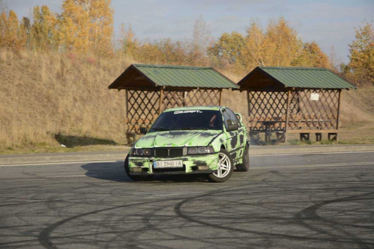 BMW E36 m50b25 Drift