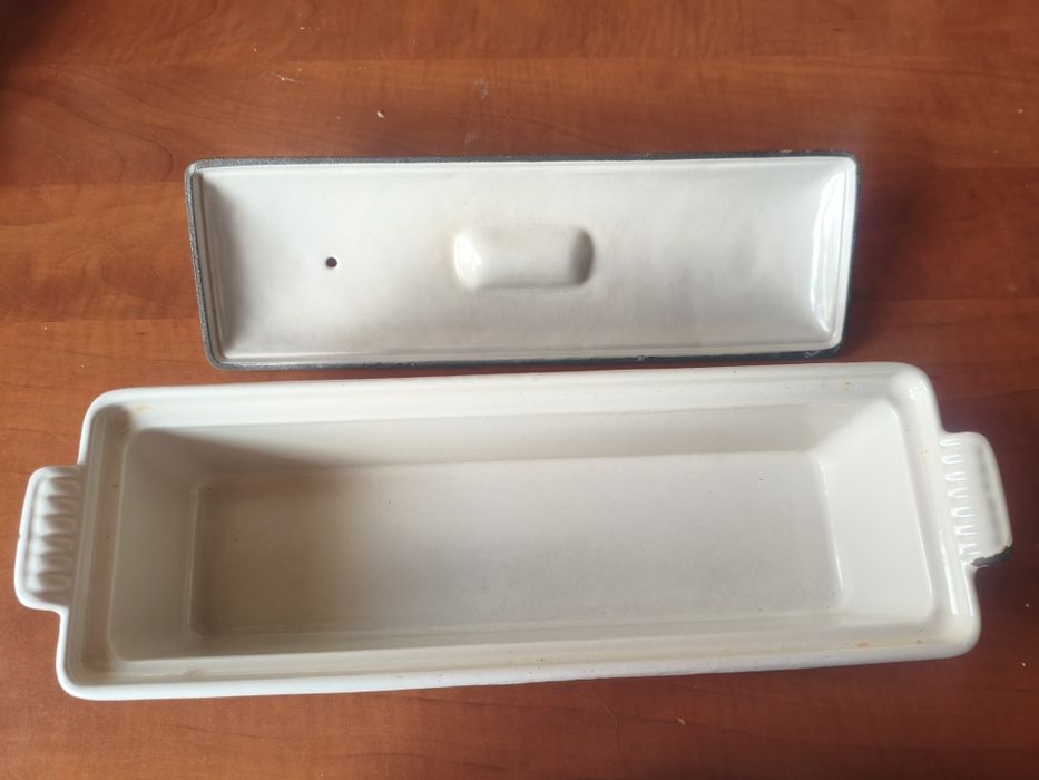 Forma do pasztetu le creuset