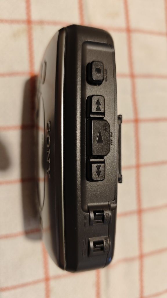 Walkman Sony WM-FX465